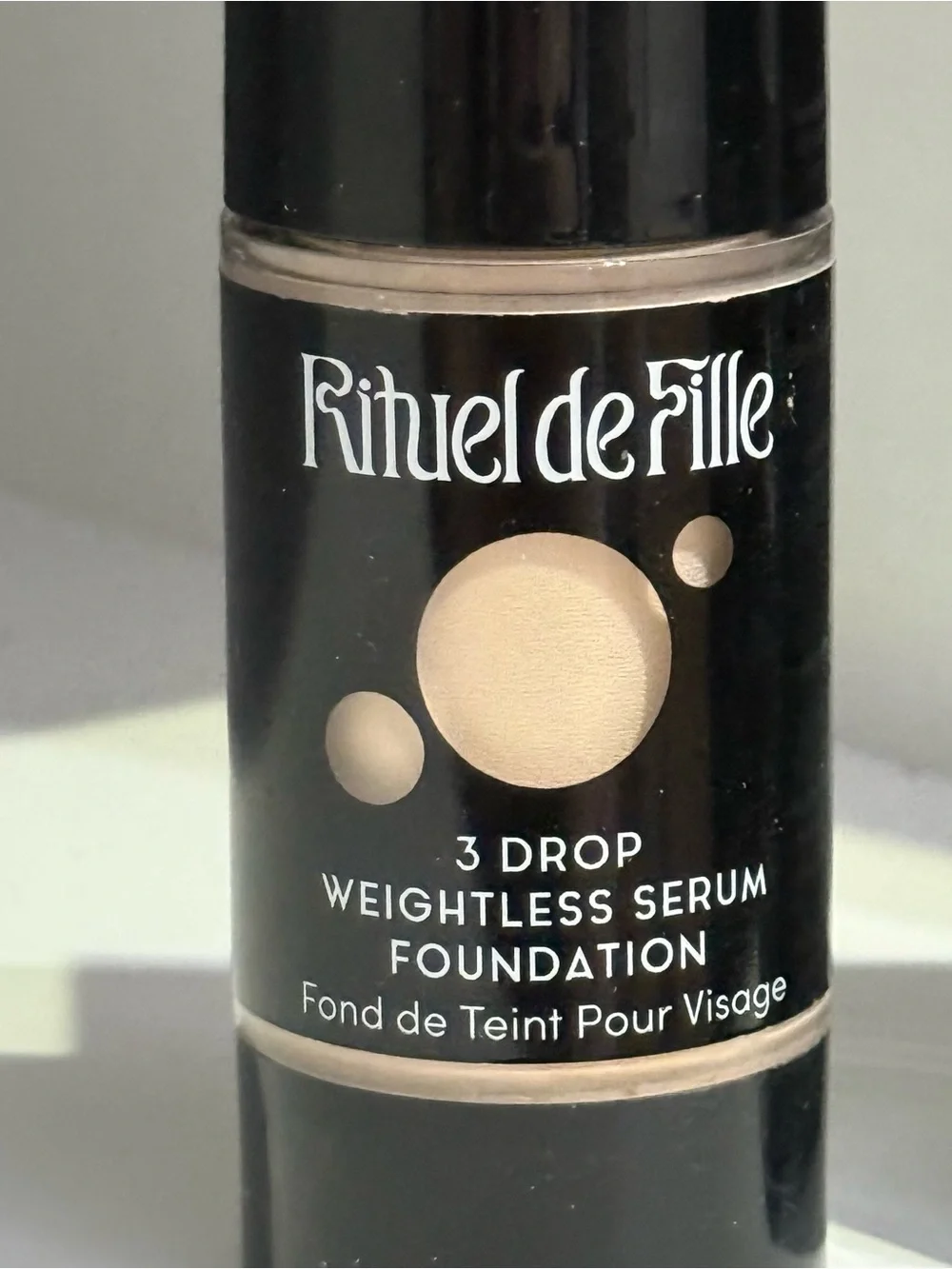 New w/ box Rituel de Fille 3 Drop Weightless Serum Foundation shade 105 (fair)